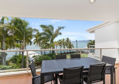 Oceanfront 2 Bedroom Accommodation Townsville