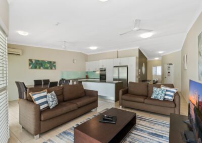 Spacious 2 Bedroom Accommodation Townsville